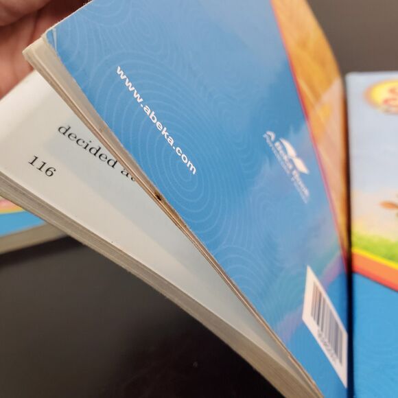 Abeka Homeschool 2nd Grade Readers (Lot Of 4) A Beka Books 2.2, 2.5, 2.6, 2.9 - Picture 10 of 13